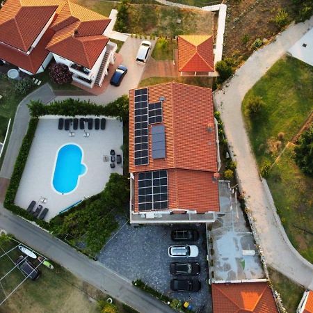 לופאר Guesthouse Marija מראה חיצוני תמונה