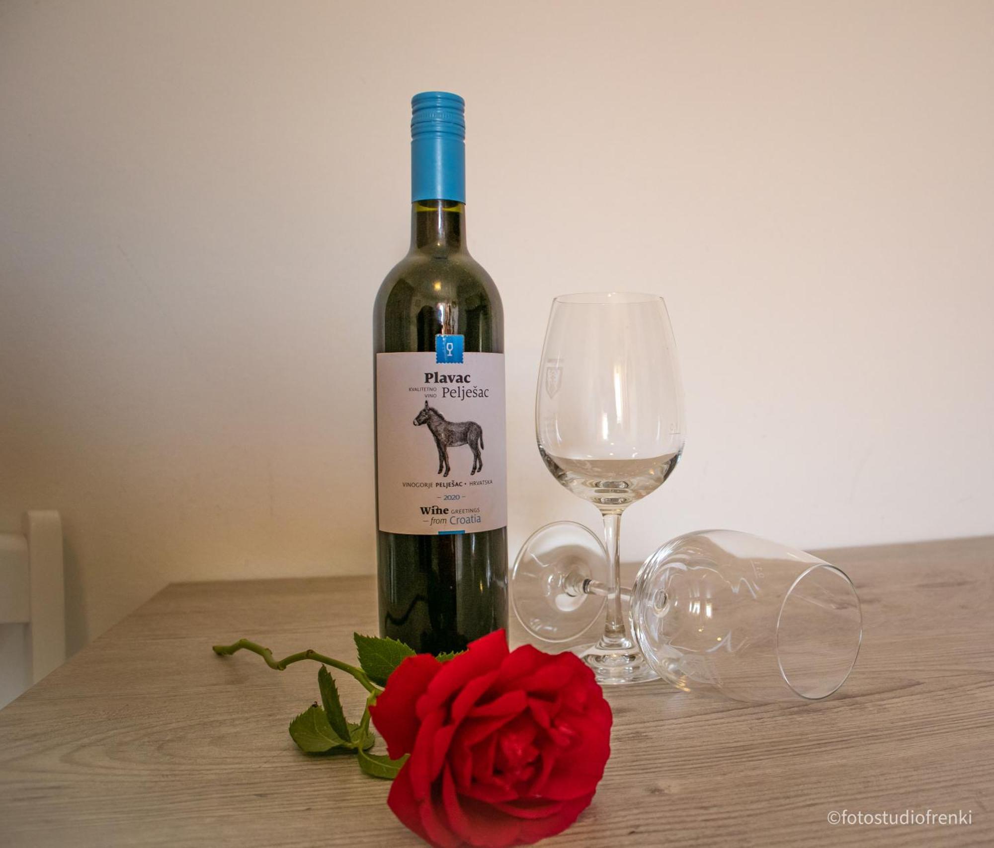 לופאר Guesthouse Marija מראה חיצוני תמונה