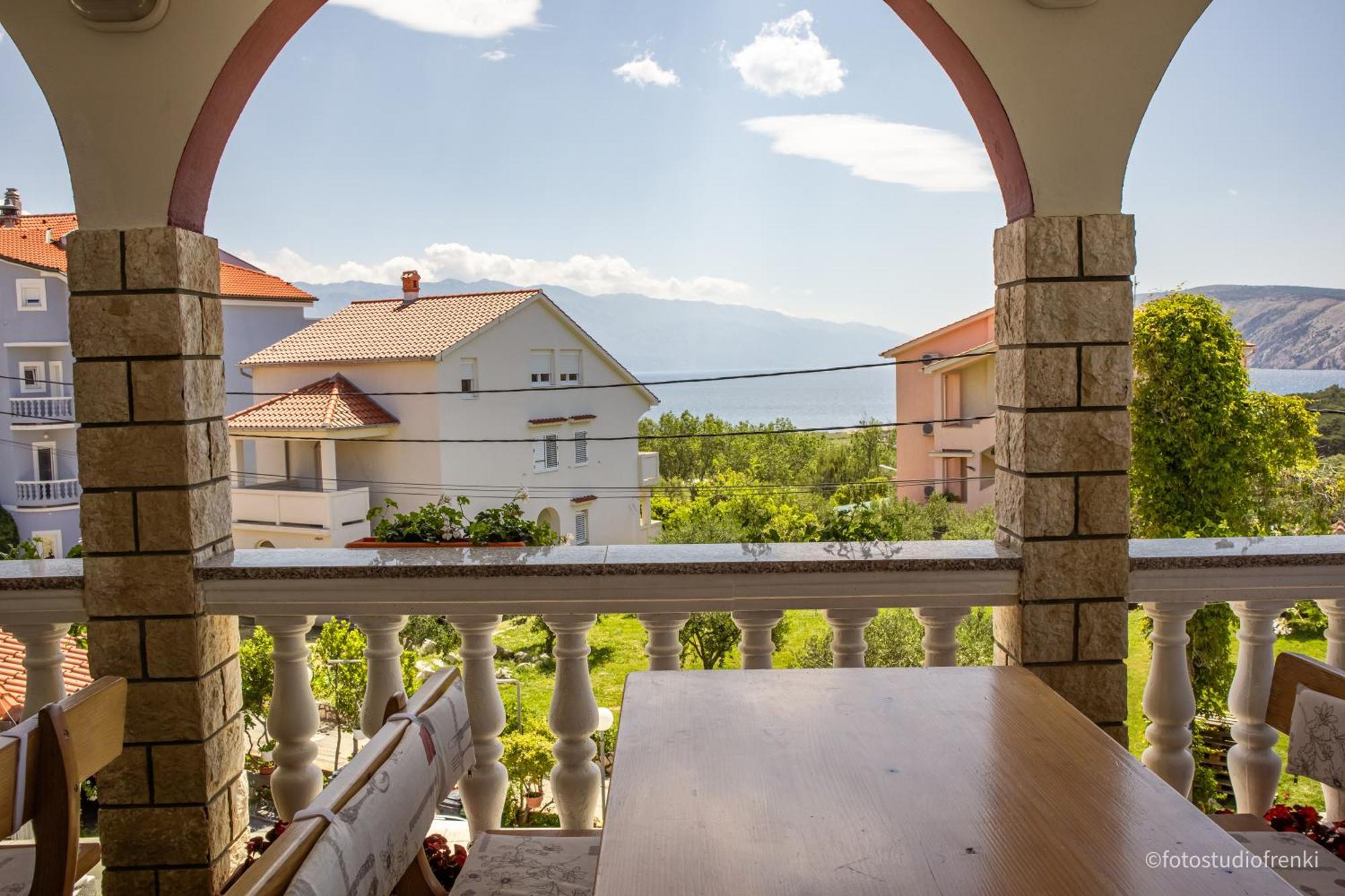 לופאר Guesthouse Marija מראה חיצוני תמונה